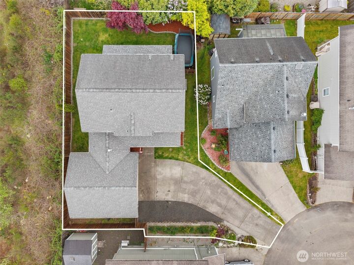 Property Photo: 2732 28th Avenue SW WA 98512