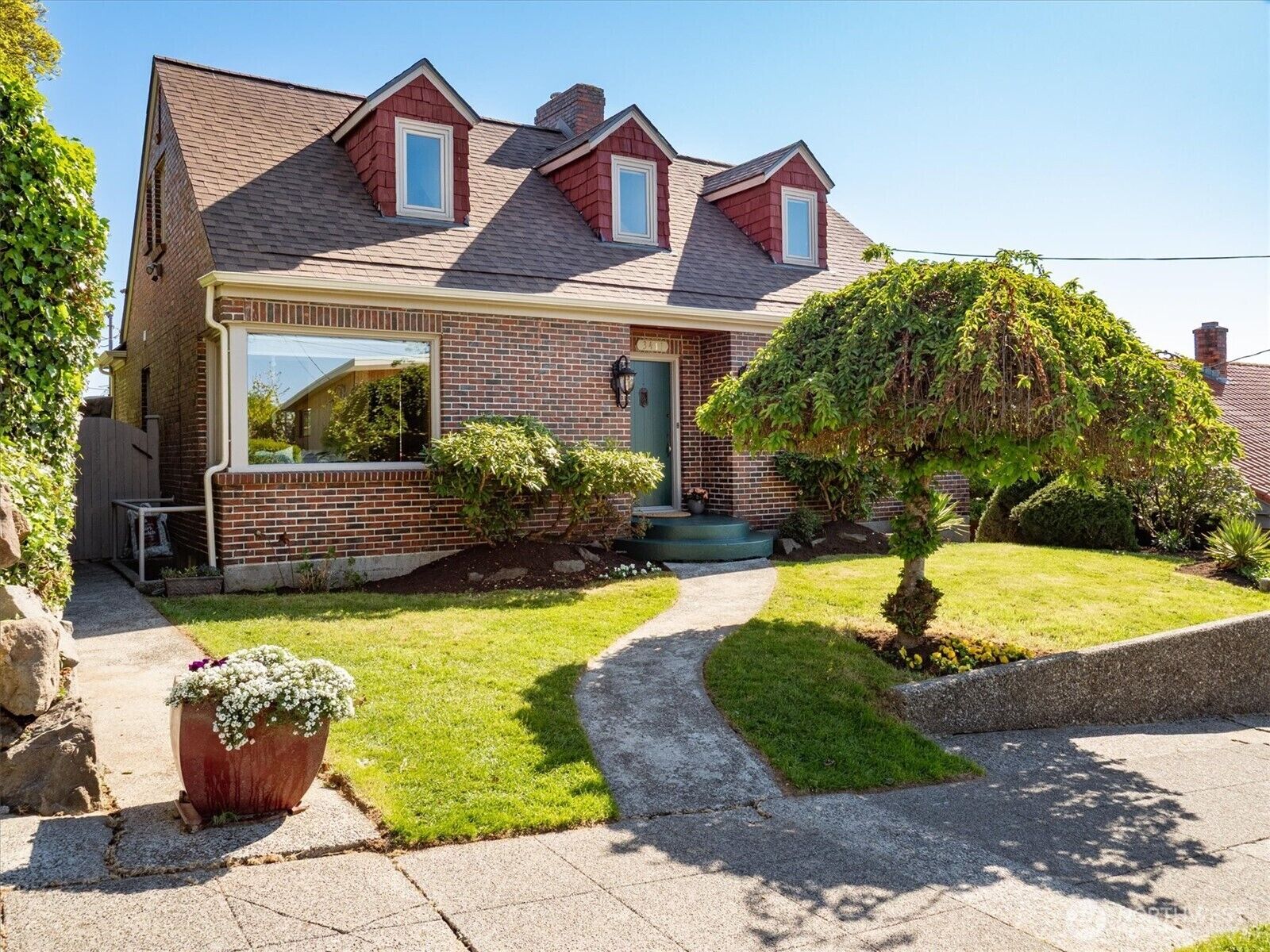 Property Photo:  3411 NW 67th Street  WA 98117 