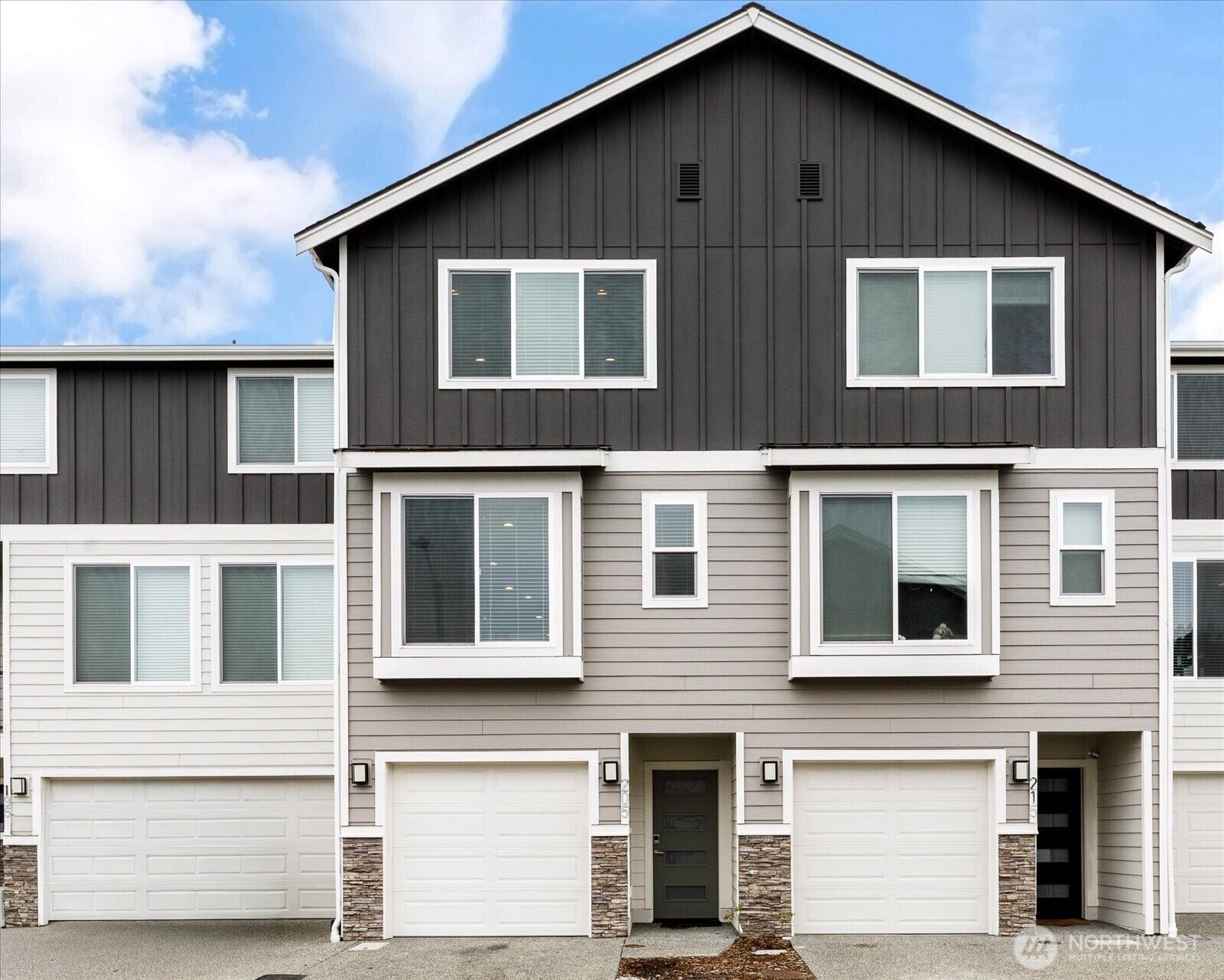 Property Photo:  205 SW 4th Lane  WA 98277 