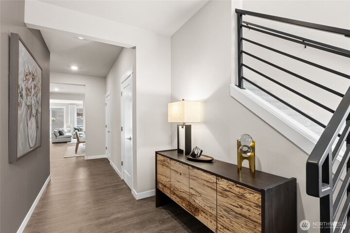 Property Photo: 23642 SE 49th Street 1 WA 98029