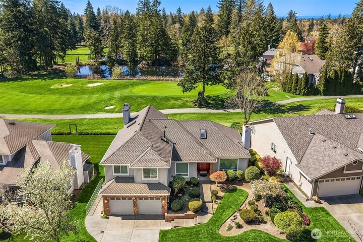 Property Photo:  25611  Lk Wilderness Country Club Drive SE  WA 98038 