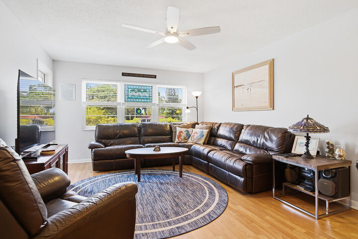Property Photo:  1502 S Lakeside Drive #302  FL 33460 