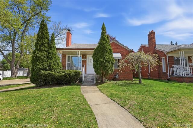 Property Photo:  1656 N Franklin Street  MI 48128 