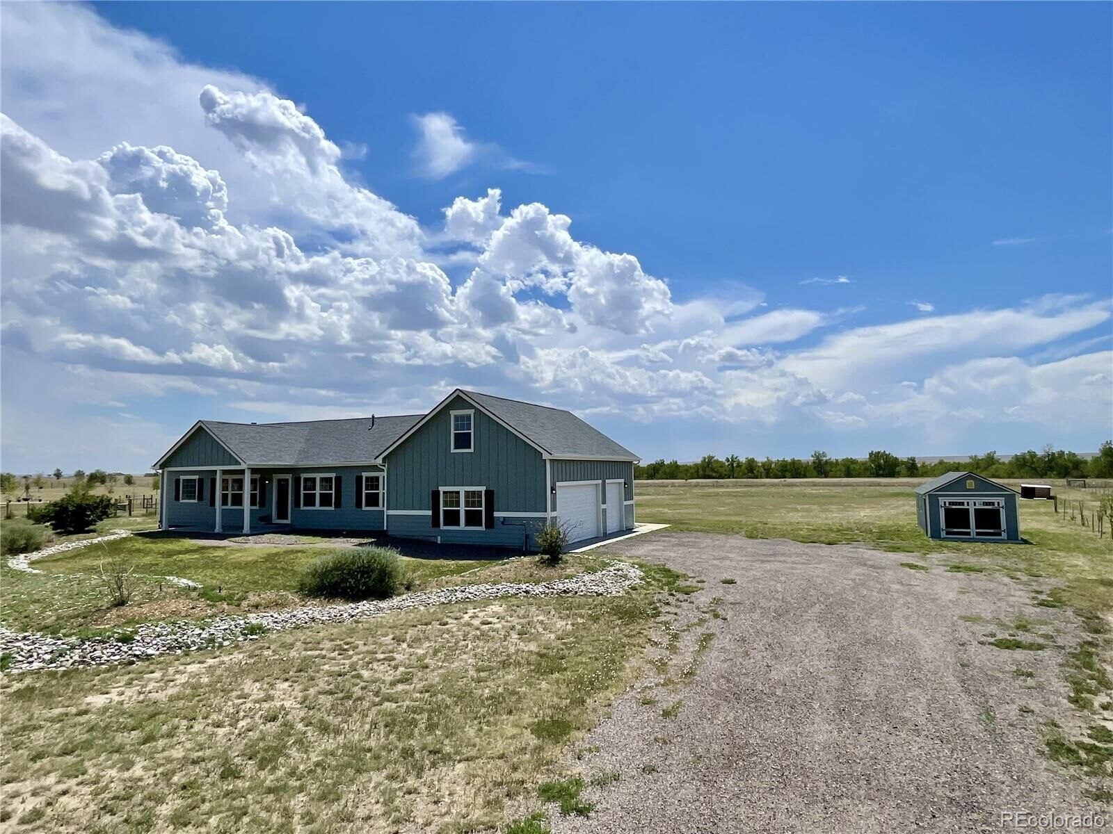 Property Photo: 176 W 8th Avenue CO 80103