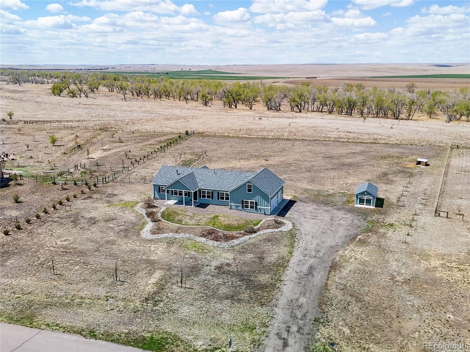 Property Photo:  176 W 8th Avenue  CO 80103 