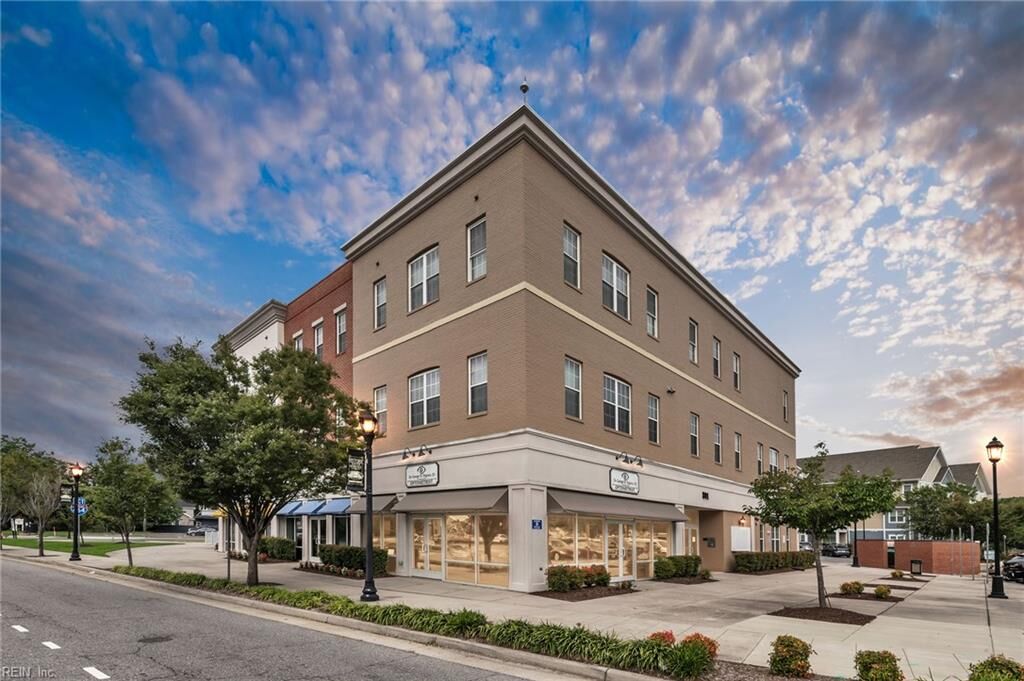 Property Photo: 801 Poindexter St 314 VA 23324