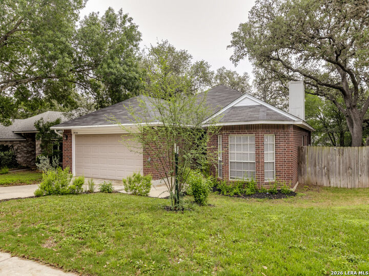 Property Photo:  7930 Viking Trl  TX 78250 