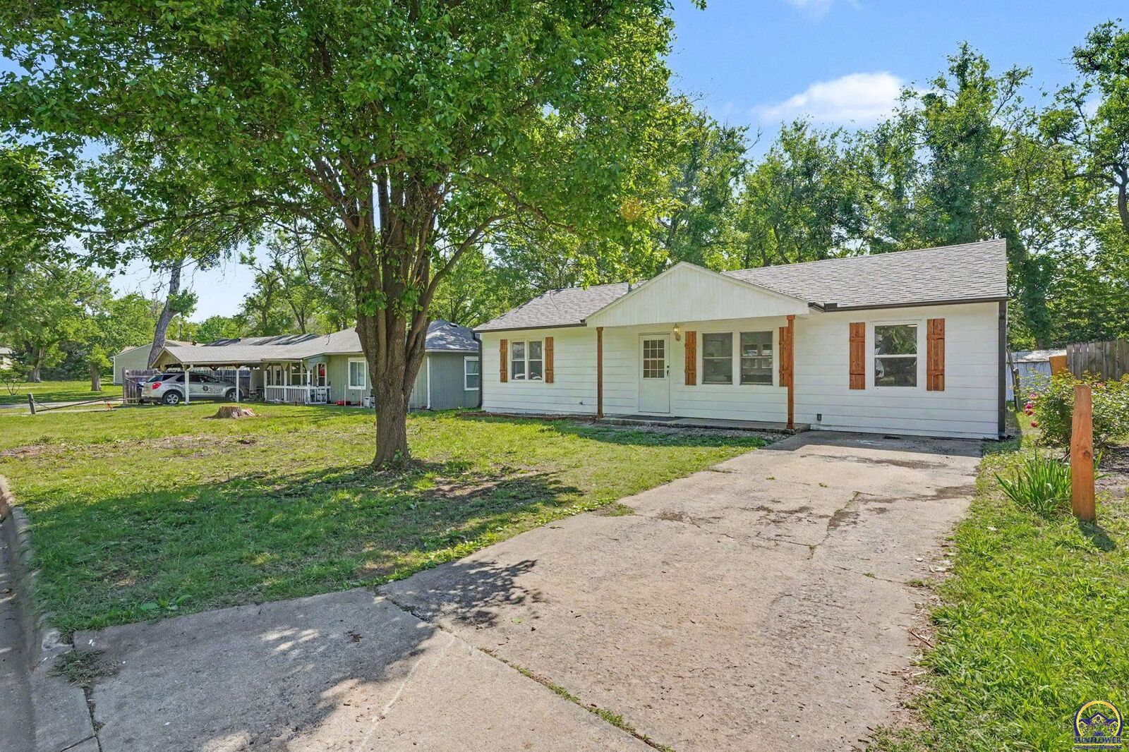 Property Photo:  3466 SW Clare Ave  KS 66611 