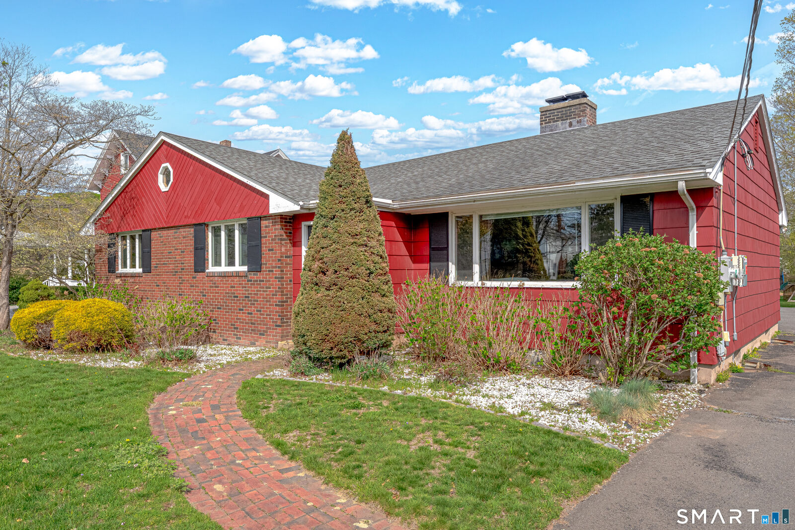 Property Photo: 801 Townsend Avenue CT 06512