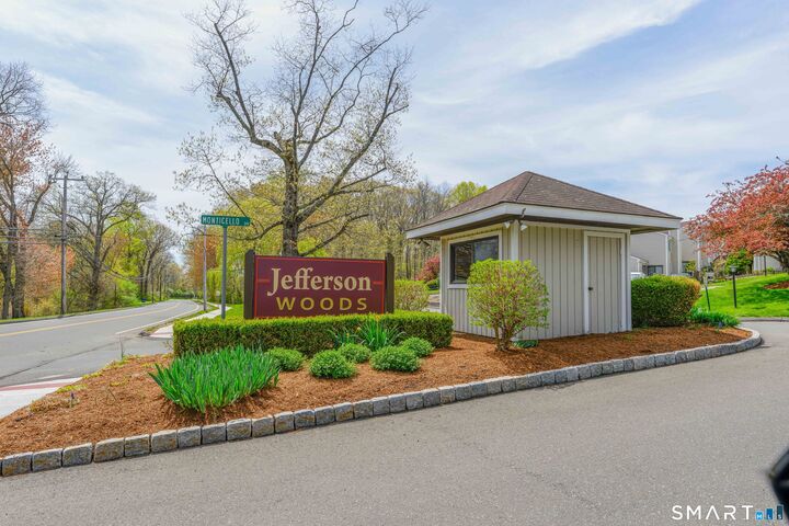 Property Photo:  342 Monticello Drive 342  CT 06405 