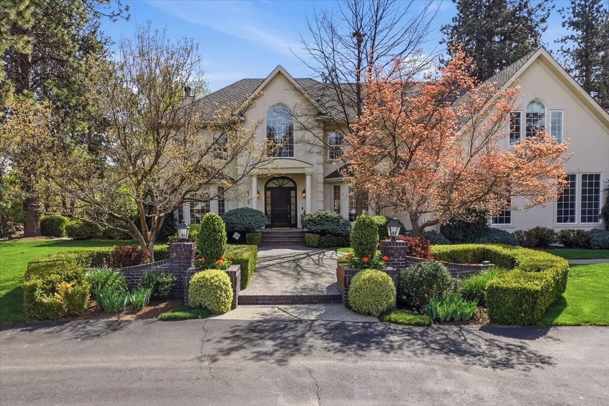 Property Photo:  6715 S Regal Ct  WA 99223 