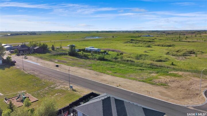 Property Photo:  1350 Aaron Drive  SK S0G 3Z0 