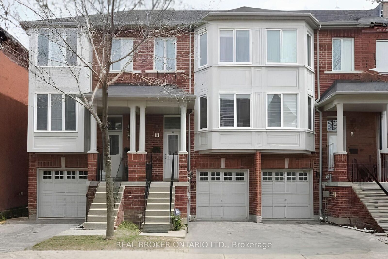 Property Photo: 5985 Creditview Road 8 ON L5V 2M9