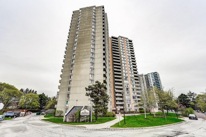 10 Martha Eaton Way 1508 — photo 1