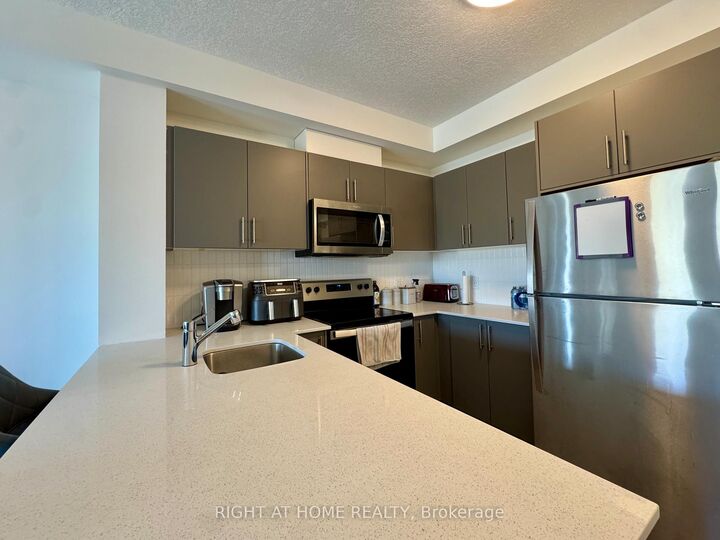 Property Photo:  1101 Lackner Place 401  ON N2A 4G3 