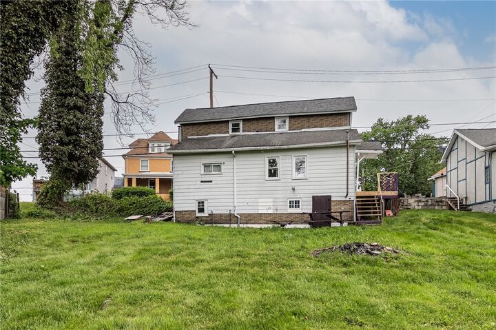 Property Photo:  126 Snyder St  PA 15425 