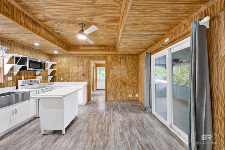 Property Photo: 516 Elberta Loop AL 36549