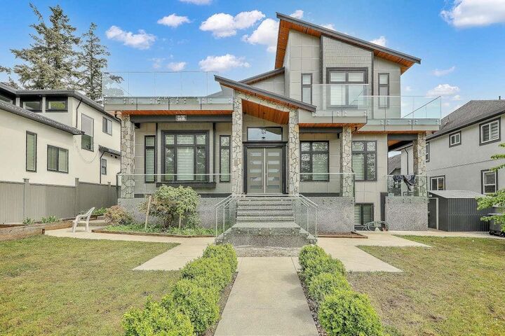 5538 184 Street — photo 1