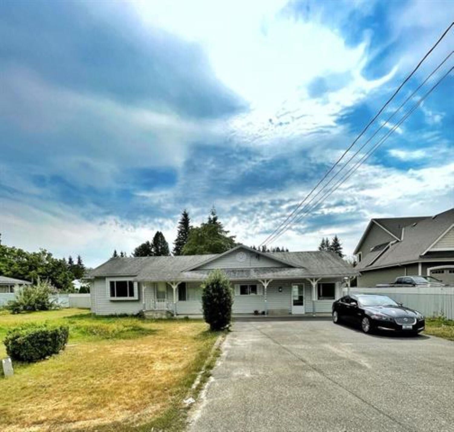Property Photo: 24954 56 Avenue BC V4W 1B1