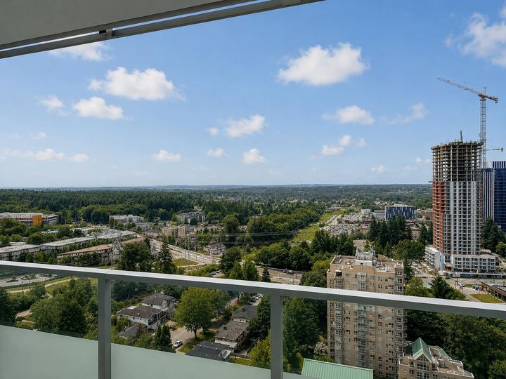 13768 100 Avenue 2106 — photo 1