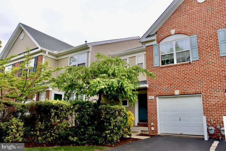 Property Photo:  3369 Woodland Circle Unit 37  PA 19006 