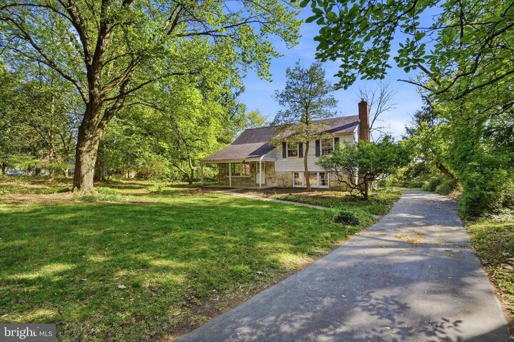 Property Photo:  662 Deaver Drive  PA 19422 