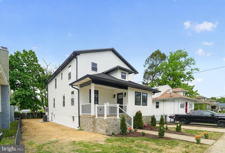 Property Photo:  214 State Street  NJ 08002 