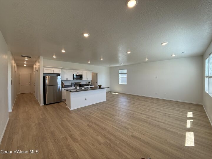 Property Photo:  5302 E Antares Ln  ID 83854 