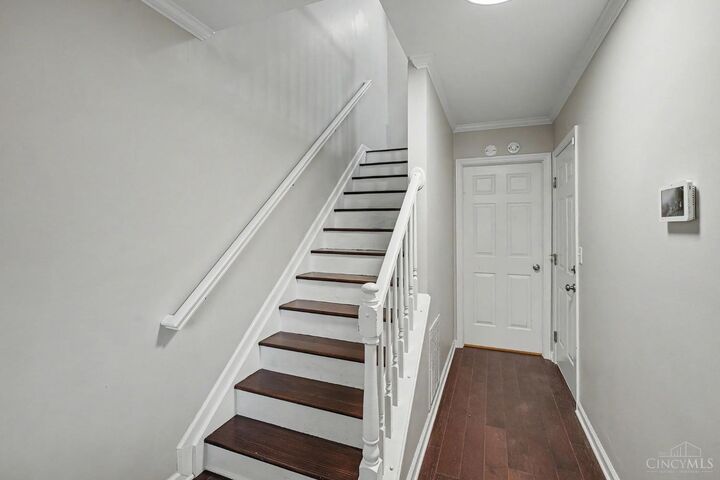 Property Photo:  610 Clemmer Avenue  OH 45219 
