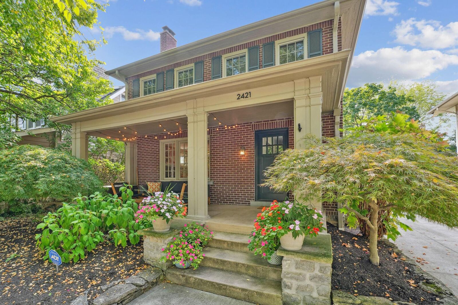 Property Photo:  2421 Plymouth Avenue  OH 43209 