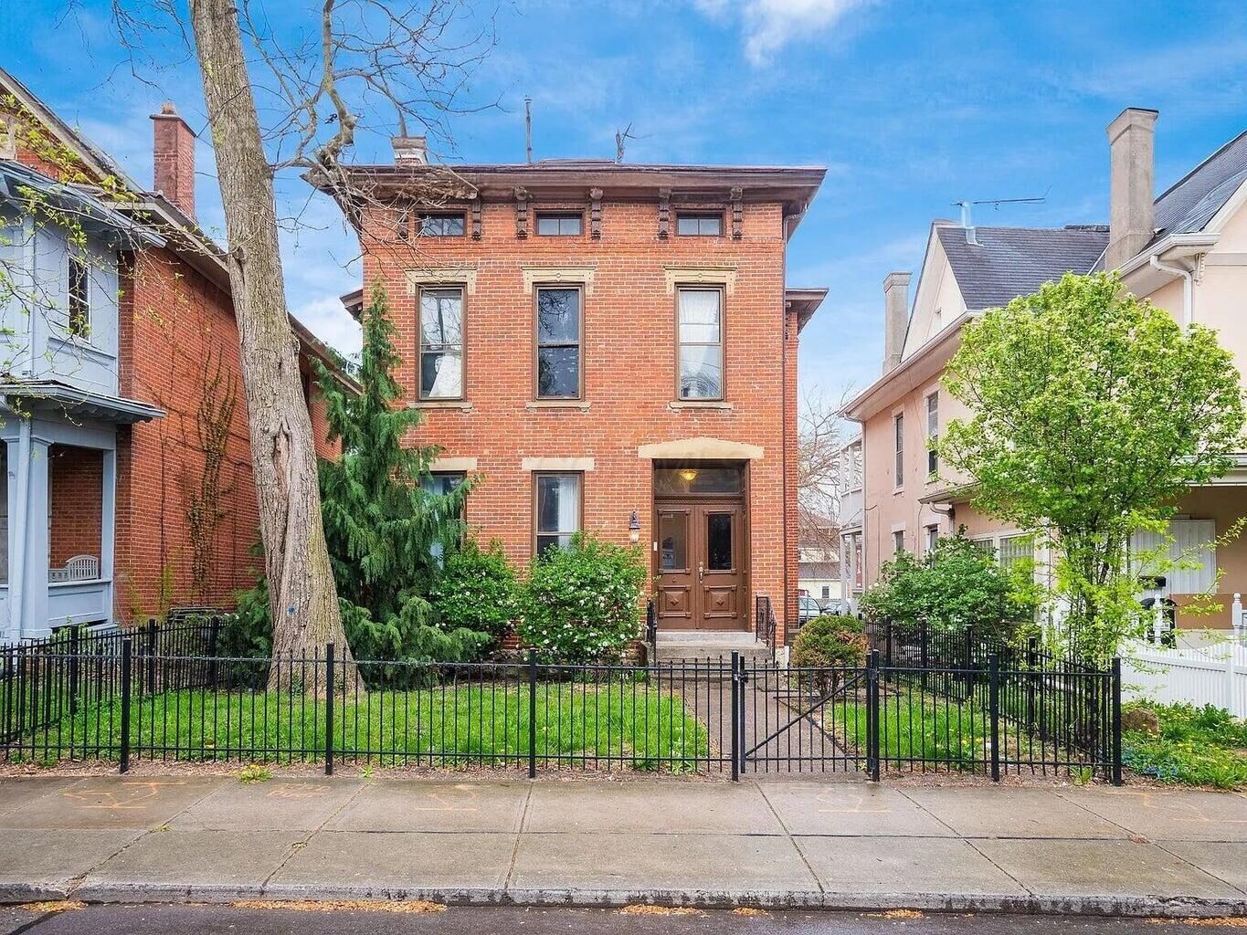 Property Photo:  41 King  OH 43201 