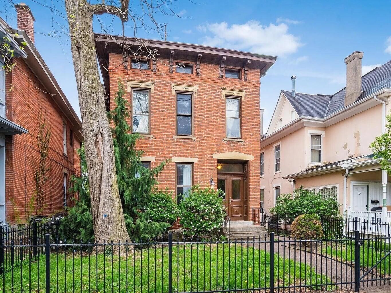 Property Photo: 41 King Avenue OH 43201