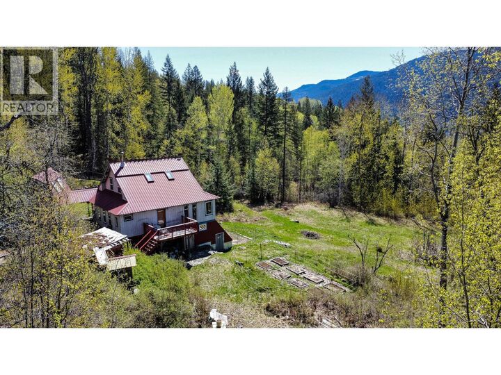 Property Photo: 395 Boven Road BC V1L 6J1