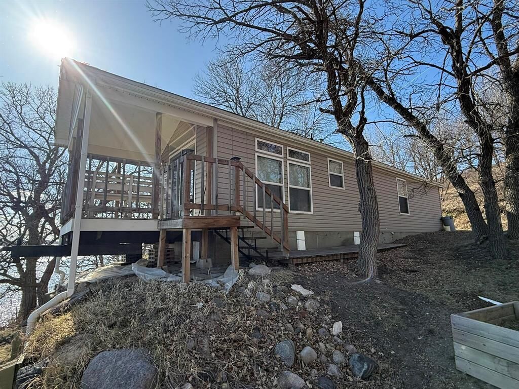 Property Photo:  9218 Oak Drive  MB R0K 0Y0 