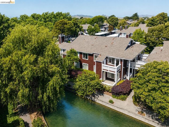 Property Photo:  154 Marina Lakes Dr  CA 94804 