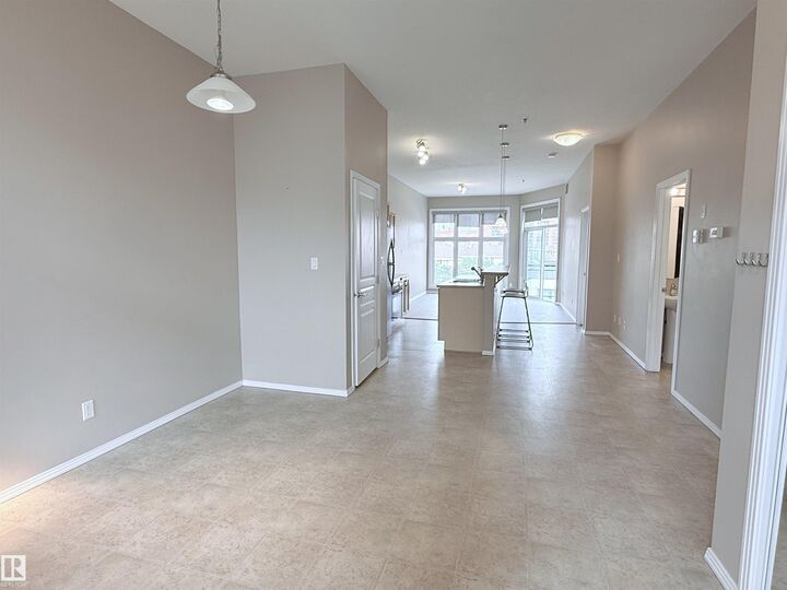 Property Photo: 10147 112 Street NW 513 AB T5K 1M1