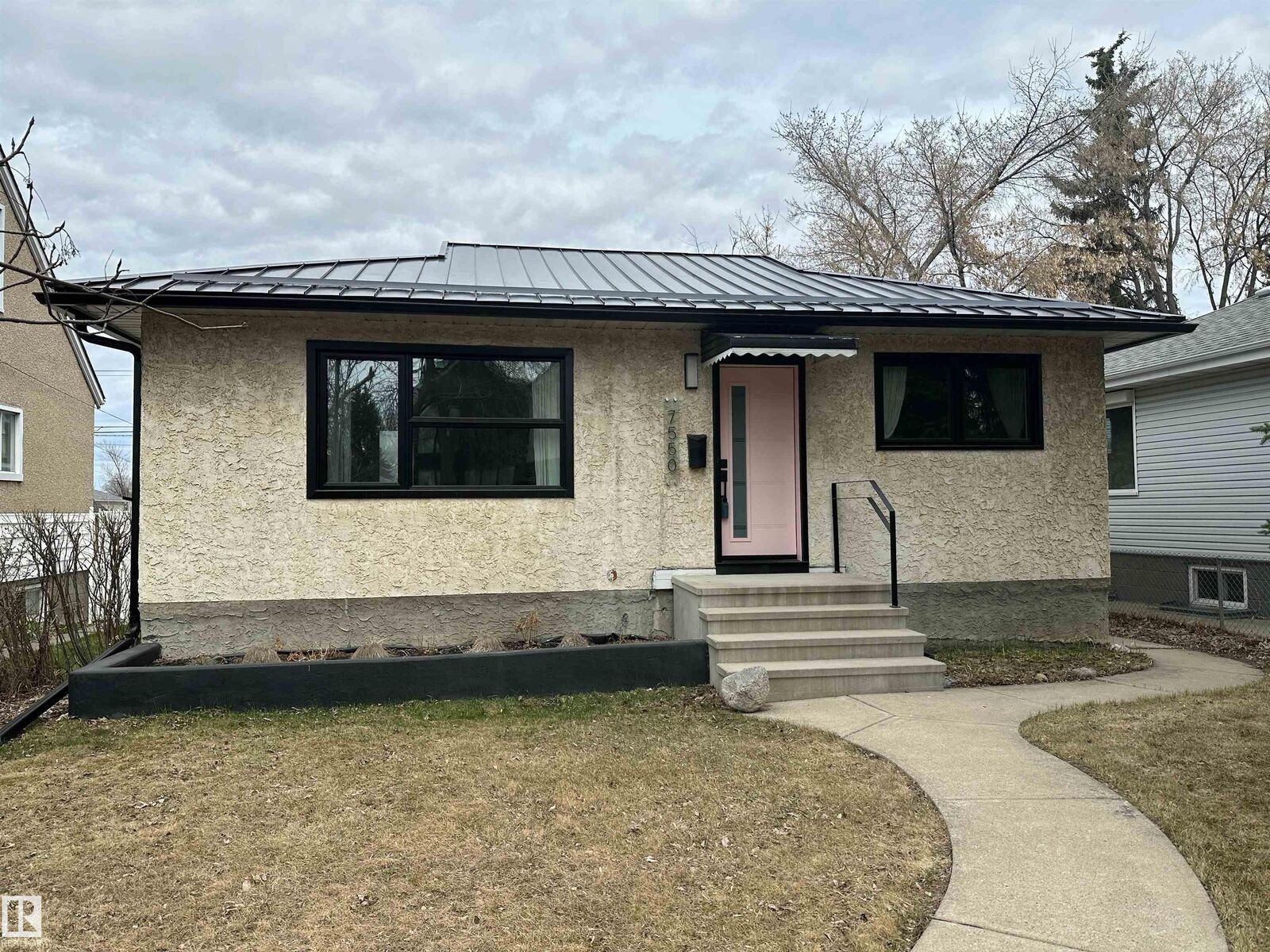 Property Photo:  7550 81 Avenue NW  AB T6C 0V5 