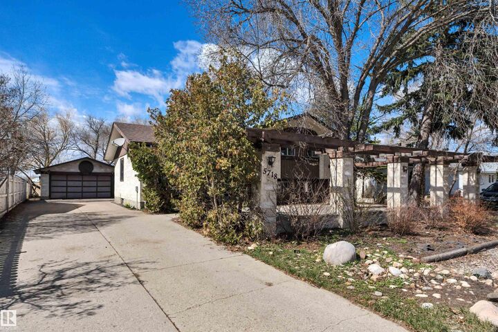 Property Photo: 5718 Garden Meadows Drive AB T9A 2L6