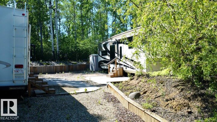 Property Photo: 26 & 27 53213 Hghway 31 AB T0E 2B0