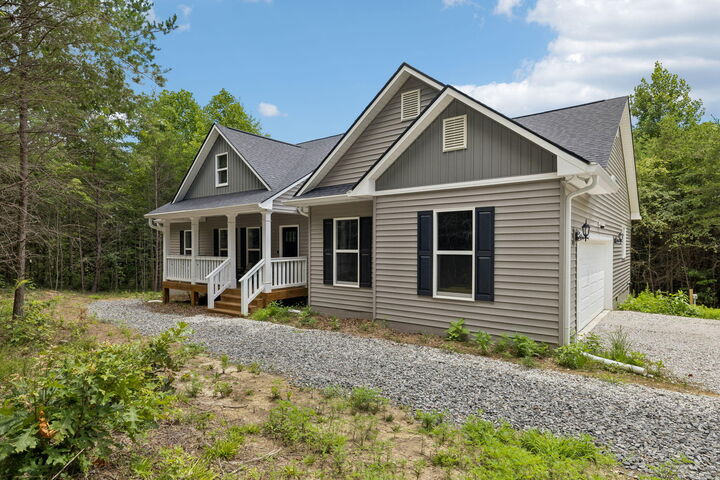 Property Photo: 600 Green Brier Lane TN 37327