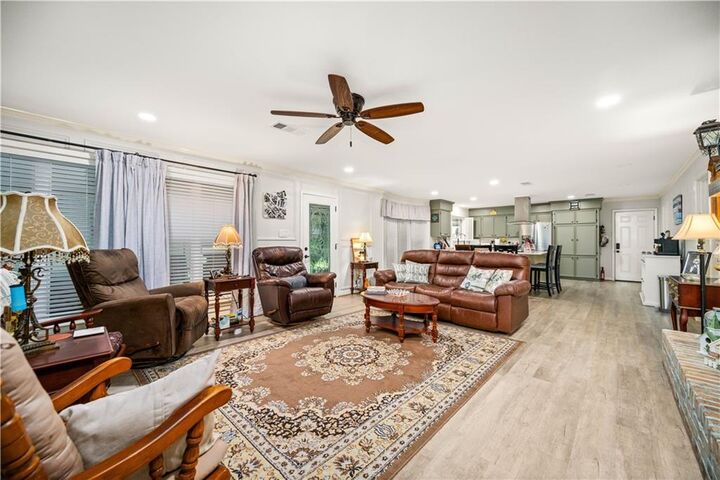 Property Photo:  1153 Roberts Street  LA 71342 