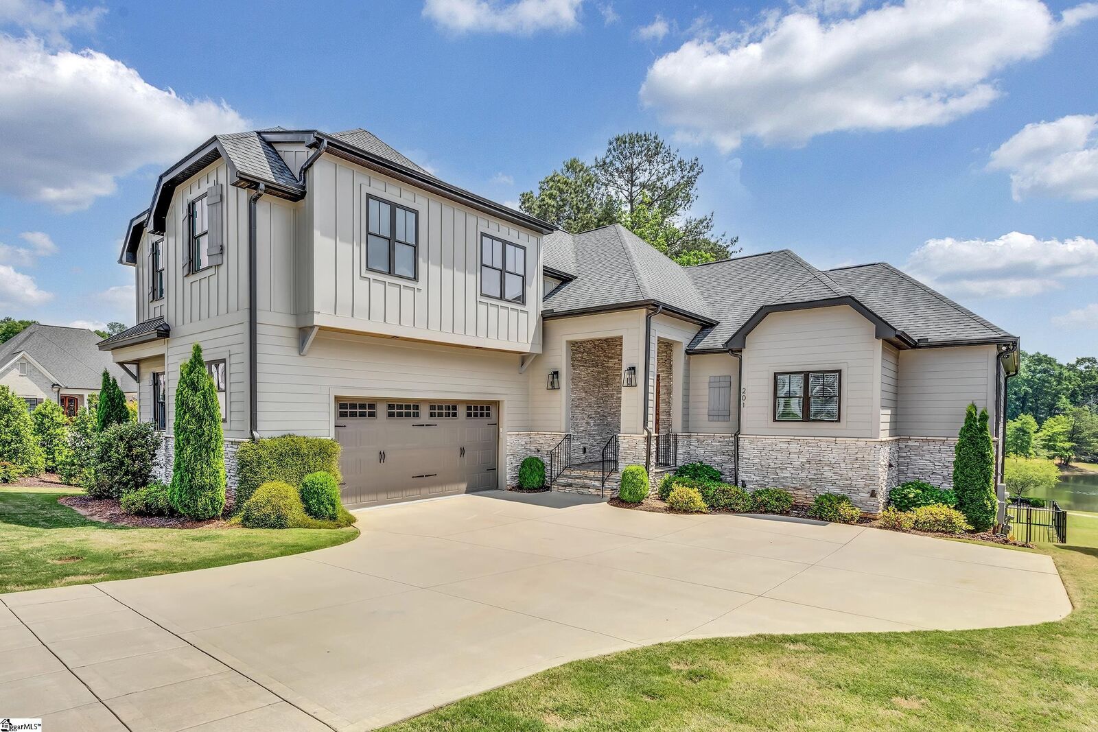 Property Photo:  201 Chestnut Pond Lane  SC 29681 