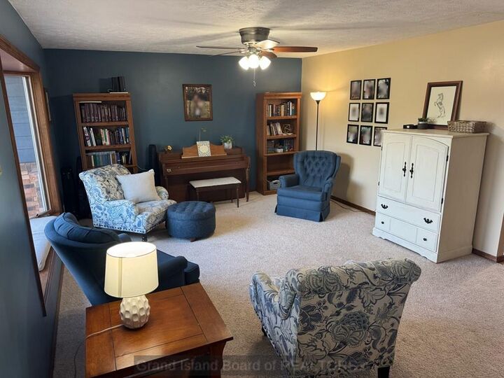 Property Photo:  2948 Goldenrod Dr  NE 68801 