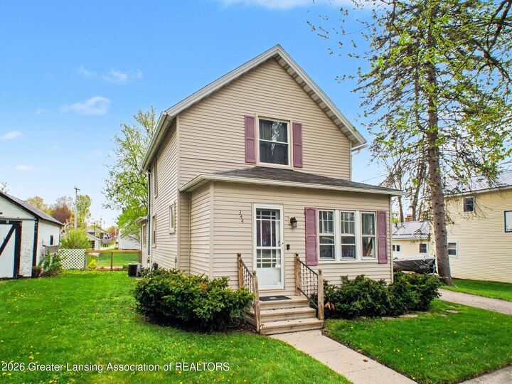 Property Photo:  344 Green Street  MI 48872 
