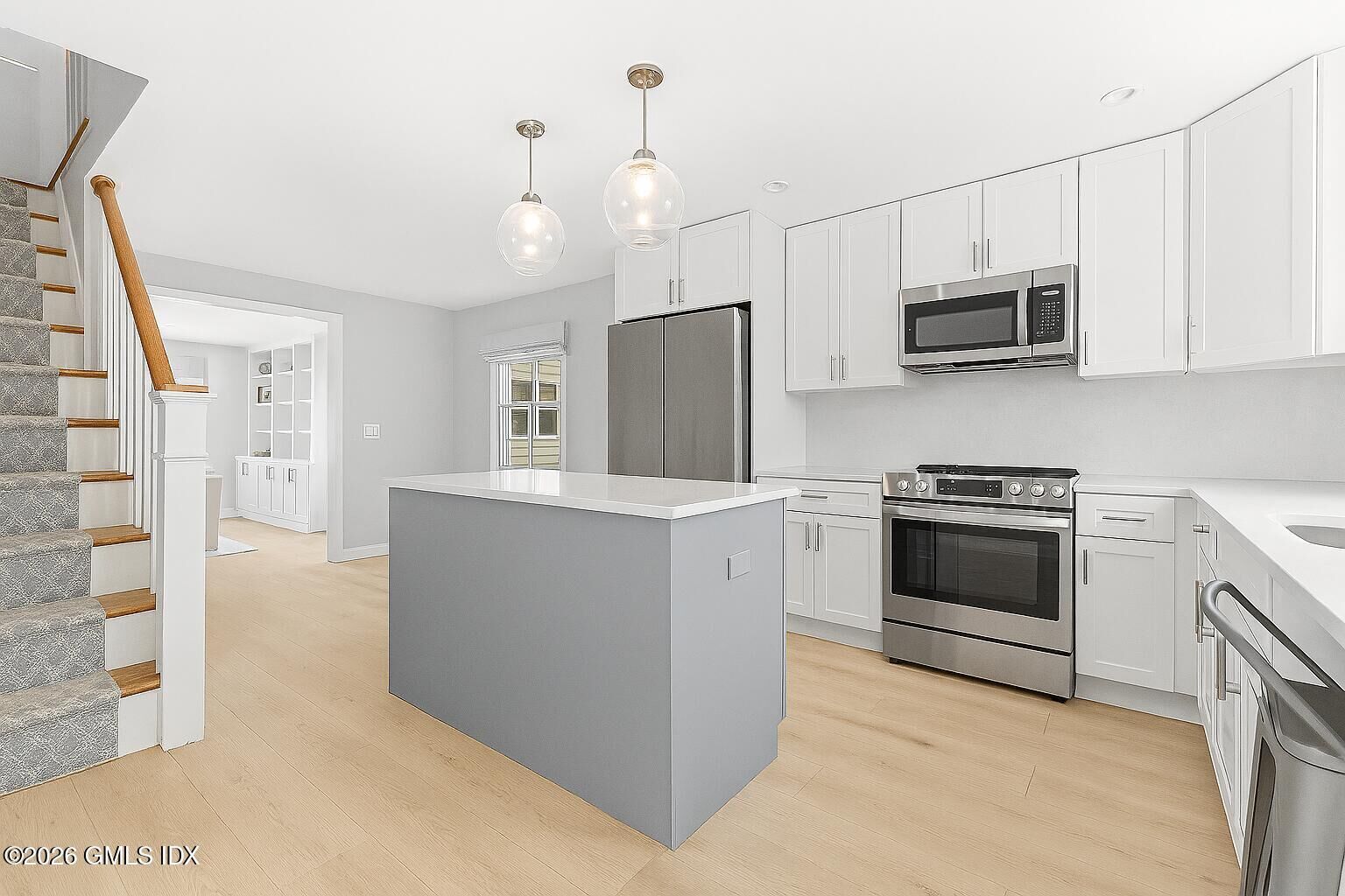 Property Photo:  14 Cos Cob Avenue 3  CT 06807 