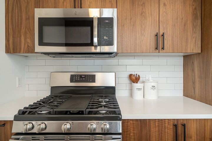 Property Photo:  1410 Palisade Ave 408  NJ 07087 