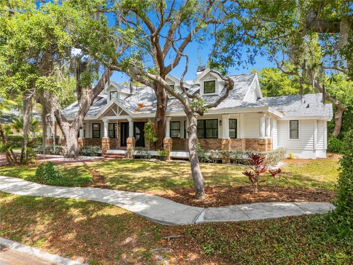 Property Photo:  335 Sanctuary Drive  FL 34681 