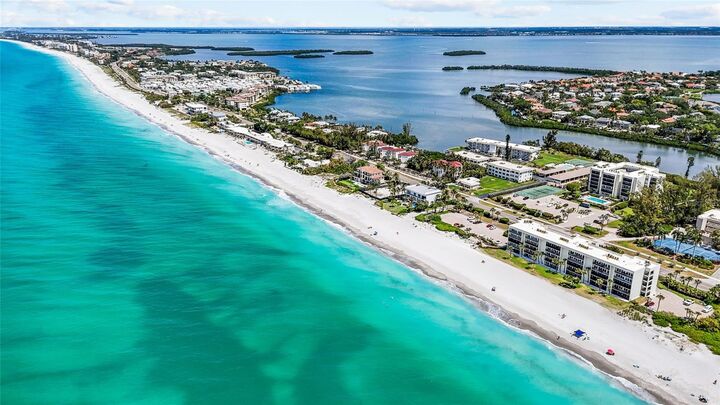Property Photo:  3330 Gulf Of Mexico Drive 107D  FL 34228 