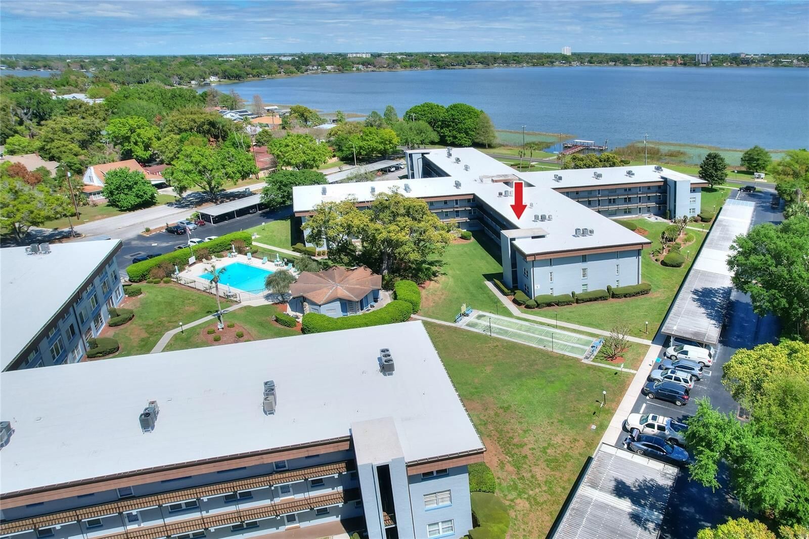 Property Photo:  333 Lake Howard Drive NW 203C  FL 33880 