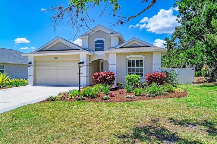 Property Photo:  7102 Bluebell Court  FL 34202 